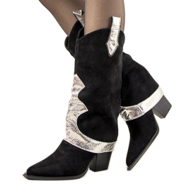 Svarta cowboystövlar från Luciana