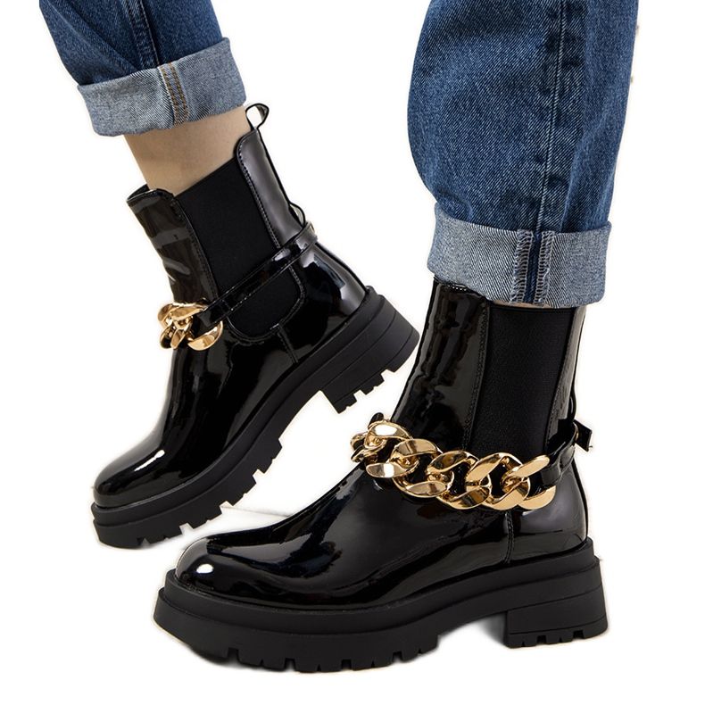 Svarta patentkängor med Tapia-kedja