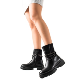 Sixth Sense Moderiktiga väskor med kedja svart