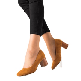 M.Daszyński Kamelpumpar brun gul