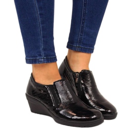 Lackade läderskor Helios W 389 svart