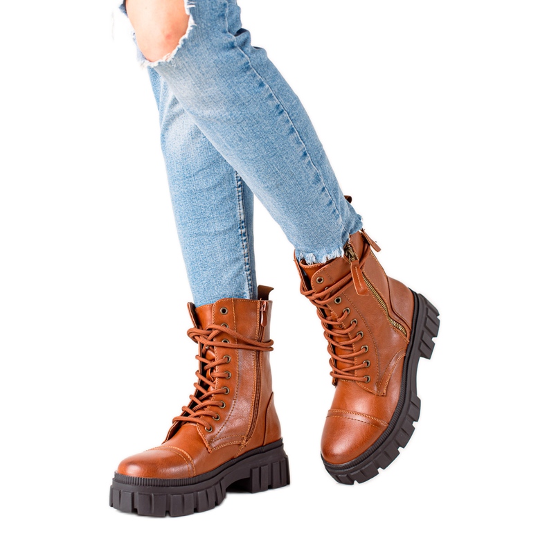 Diamantique Arbetare Med Dekorativa Reglage brun