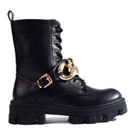 Diamantique Svarta påsar på plattformen