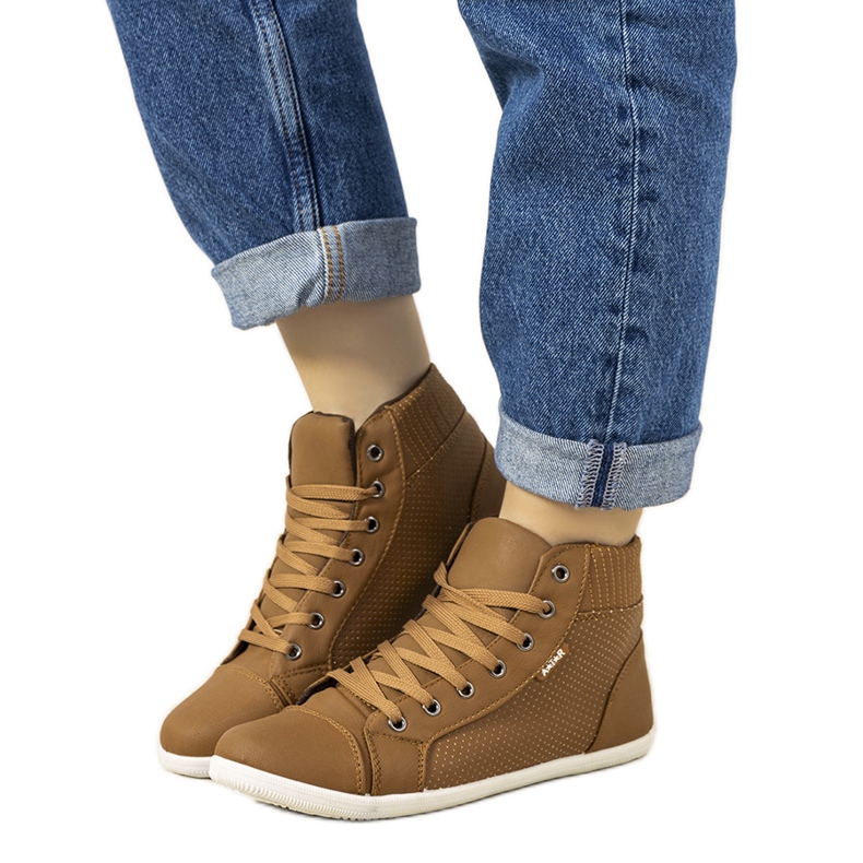 Bruna ankelhöga Chartier-sneakers