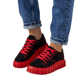 Svarta sneakers med tjocka Liane-sulor röd