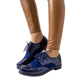 Marinlackerade oxfordskor från Holland marinblå