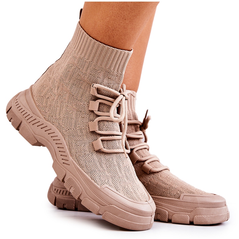 FM1 Beige Kimberly Sportsockor Skor