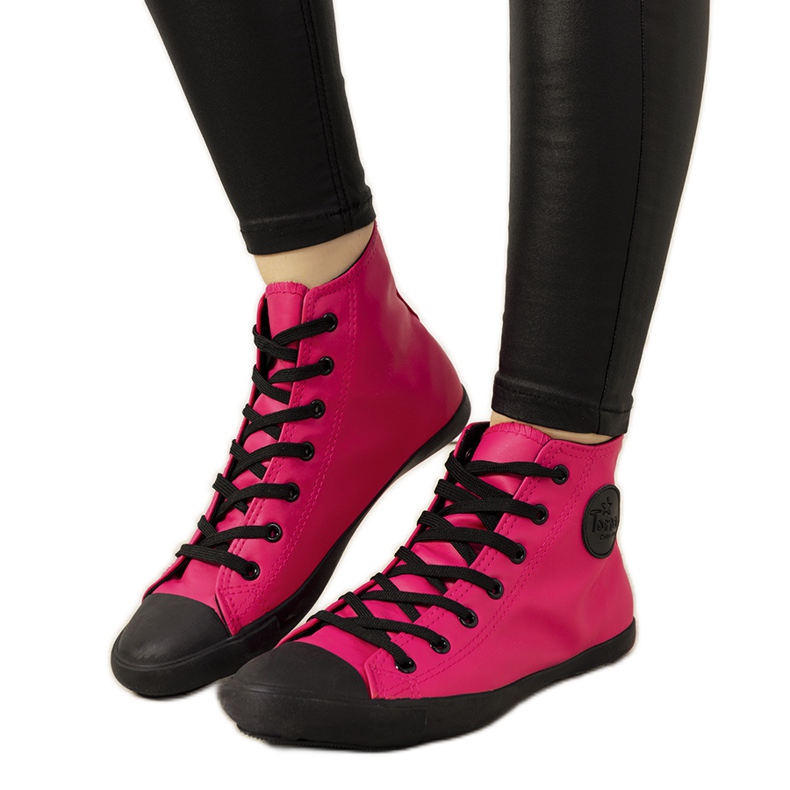 Shape of You sneakers svart röd rosa