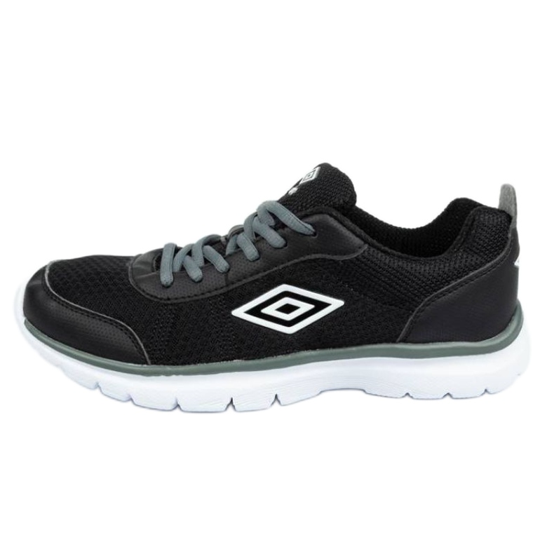 Umbro W UMFM0068-BW skor svart