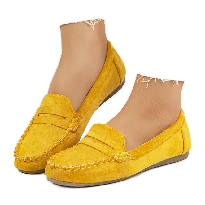 Nieves gula loafers för dam