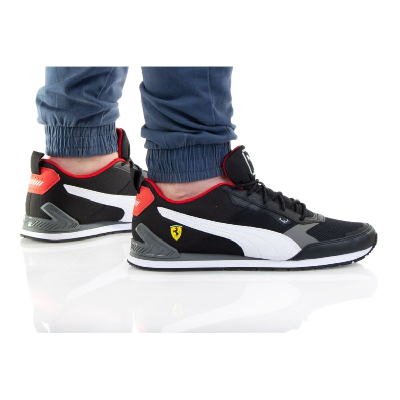 Puma Ferrari Track Racer M 306858 03 svart