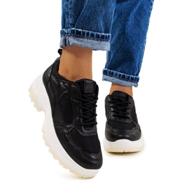 Svarta Depretis tränare