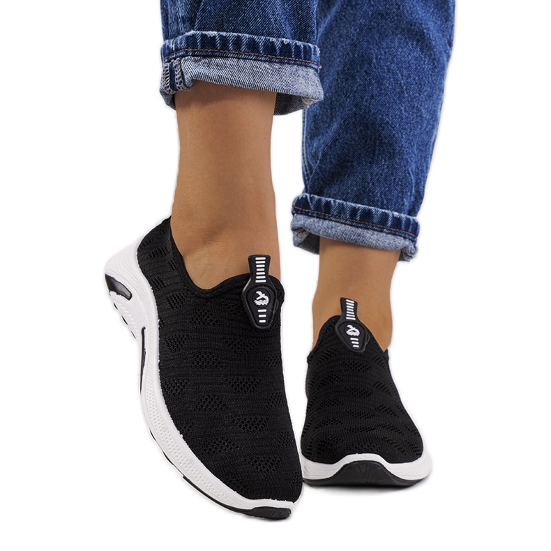 Svarta Abby tränare