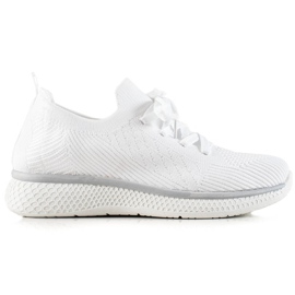 TRENDI Vita sportskor med snörning