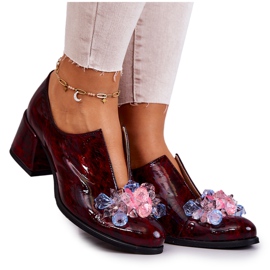 PA2 Elegant högklackat läder med vinröd Delaver-dekoration