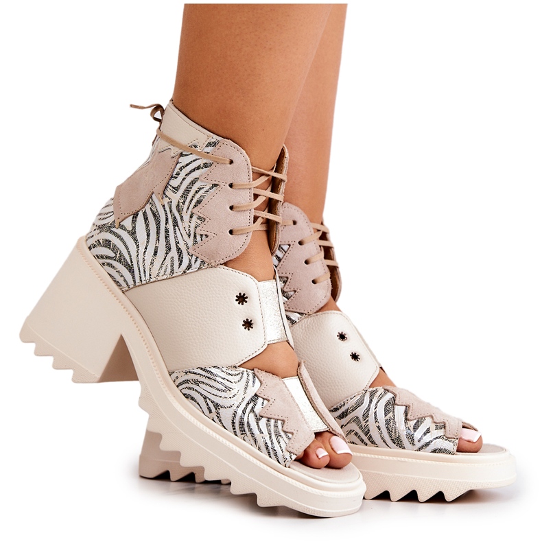 Läderstövlar På Dragkedja Maciejka 05321-04 Beige