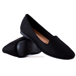 TRENDI Svarta herrar i prickar