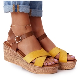 Gula sandaler på kilen S.Barski GD-38 brun