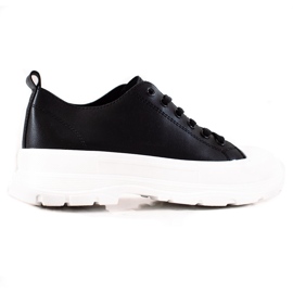 TRENDI Casual svarta sneakers