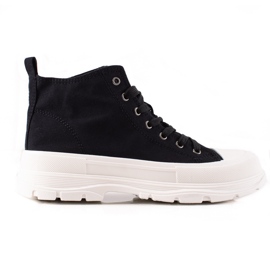 TRENDI Bekväma sneakers på plattformen svart