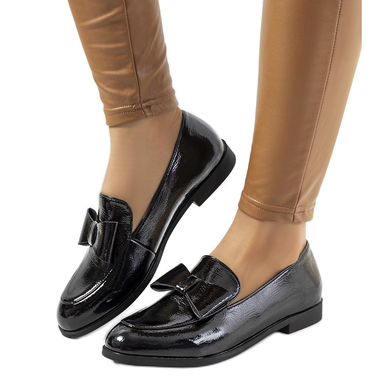 Svarta, lackade damskor Flora