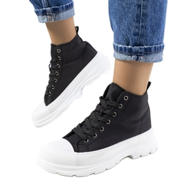 Svarta ankelhöga sneakers på Boyes-plattformen