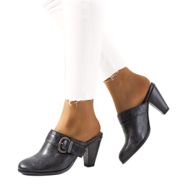 Svarta Gralow höga klackar