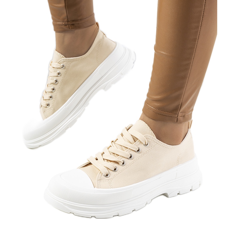 Beige sneakers med tjock Prenzel-sula