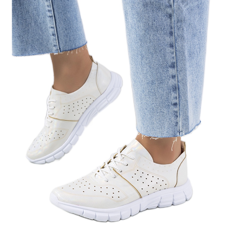 Enid vita holografiska tränare beige