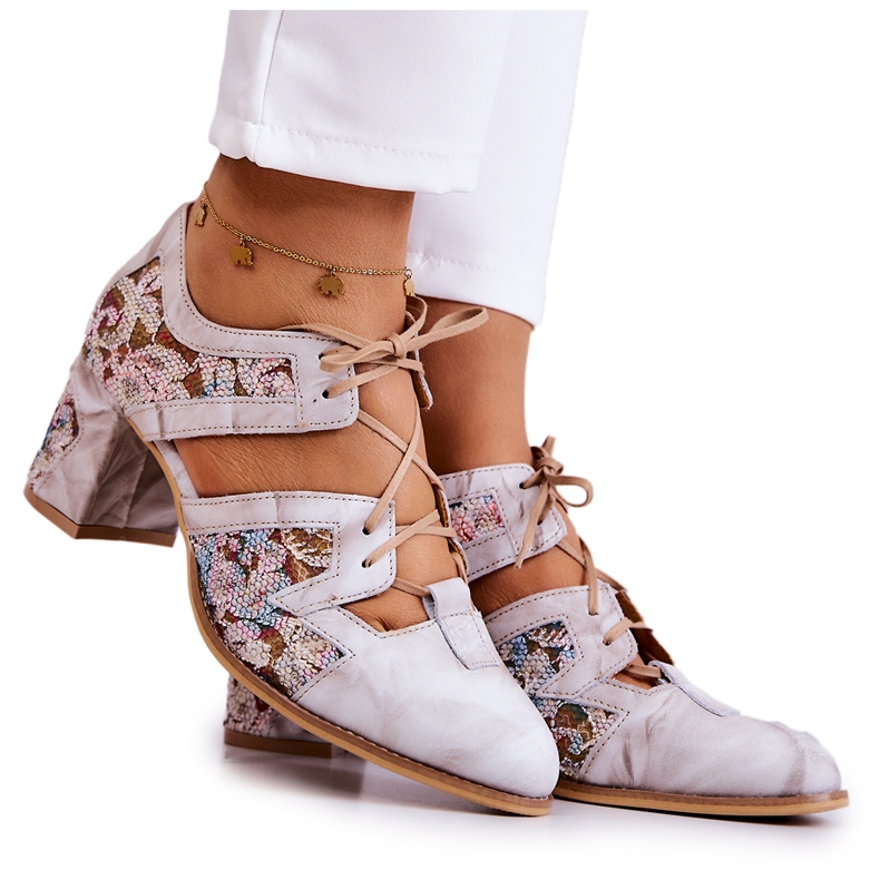 Skinnstövlar för kvinnor Maciejka 05328-04 Beige