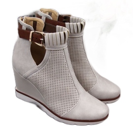 Genombrutna wedge sneakers Filippo W PAW117A beige