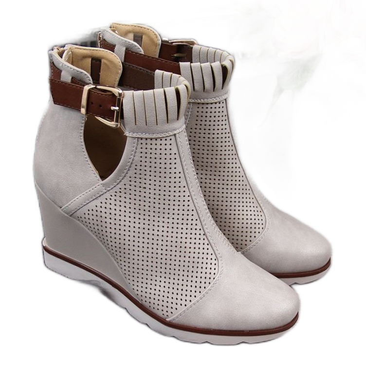 Genombrutna wedge sneakers Filippo W PAW117A beige