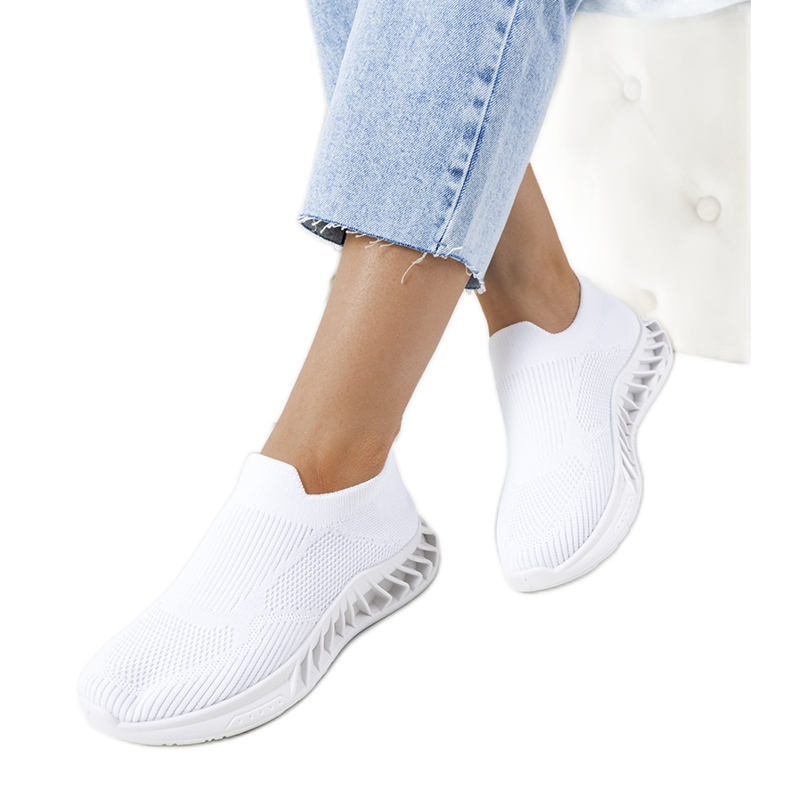 Nedas vita sneakers