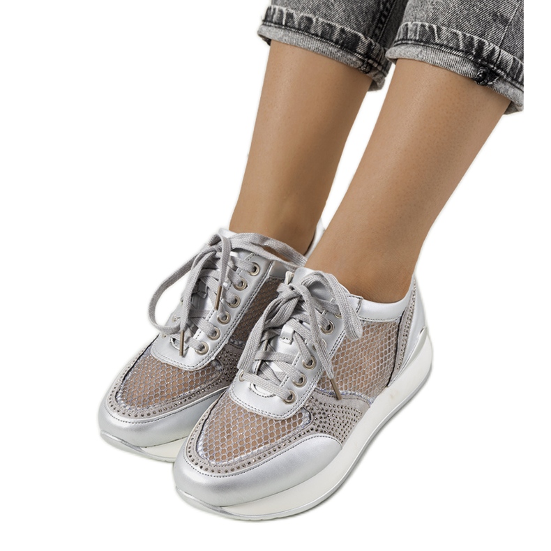Silver sneakers med mesh från Ilkay silver-