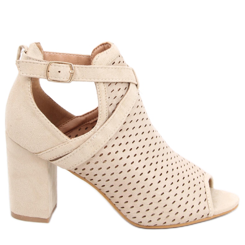 Genombrutna sandaler på Barika Beige stolpe