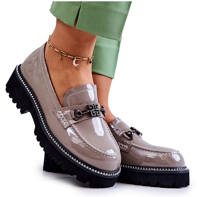 S.Barski Lackskor med ljusbrun Adison-dekoration mångfärgad