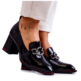 S.Barski Eleganta Pumps På En Svart Callim