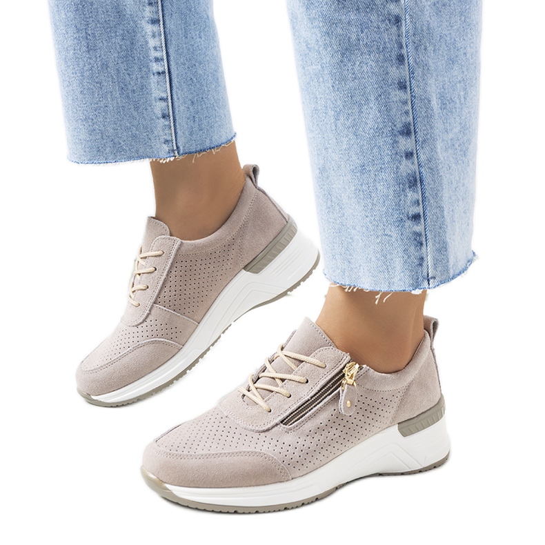 Zakiya sneakers i beige läder