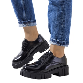 Svartlackade Cardero-skor