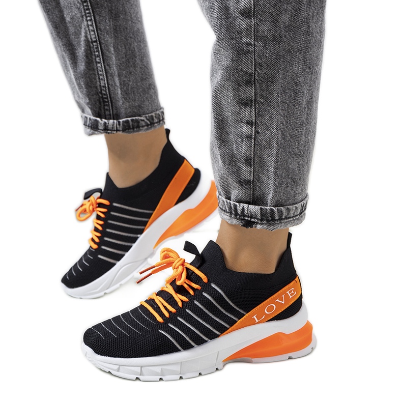 Svarta sportsneakers från Nena