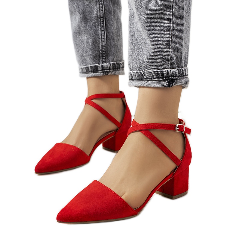 Röda pumpar på Hyde-stolpen