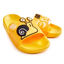 Lätt gula snigeltofflor för barn