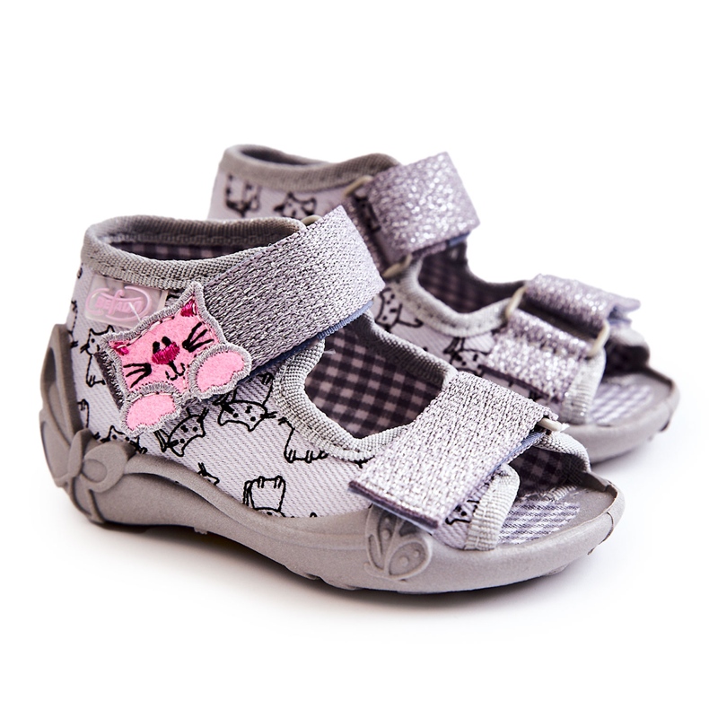 BEFADO S.A. Sandaler Tofflor Befado Kardborreband Cats 242P102 Grå