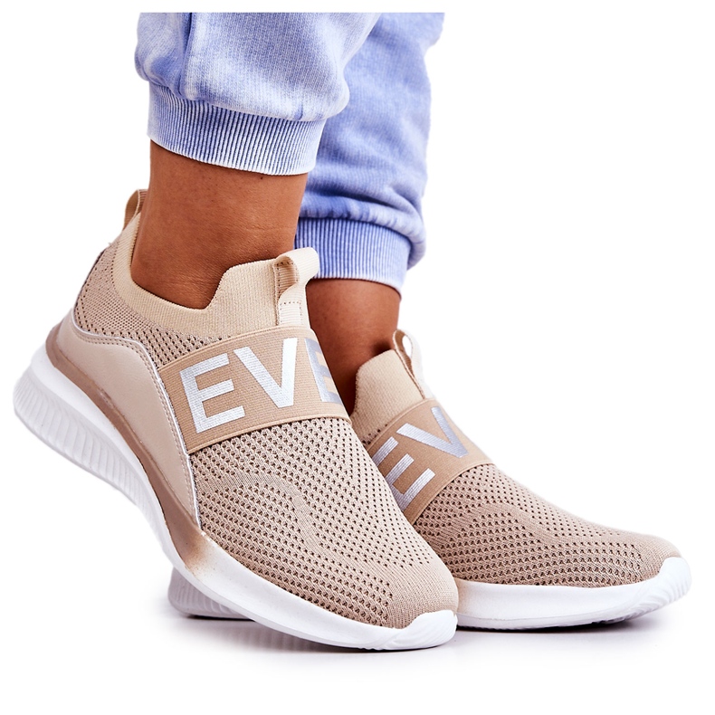 Vinceza Damsportskor Slip-on Beige Lorane