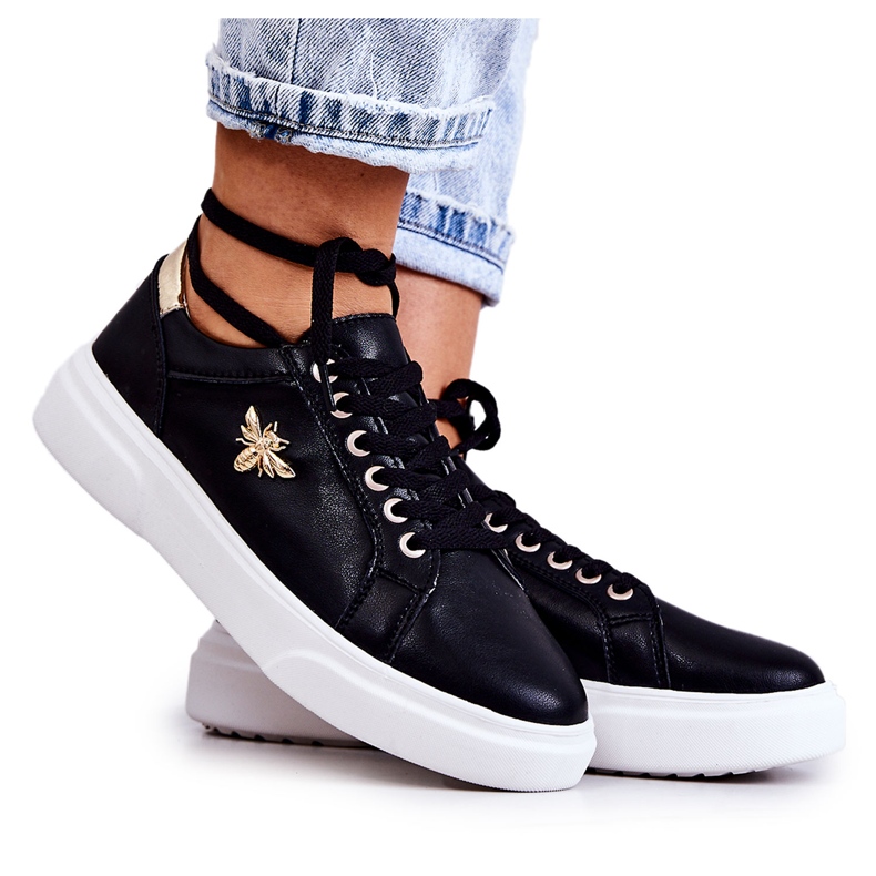 Vinceza Lädersportskor med svart Calerie-dekoration gyllene