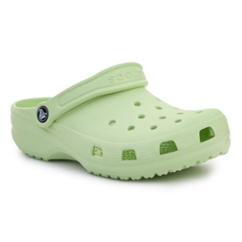 Crocs Classic W 10001-335 tofflor grön