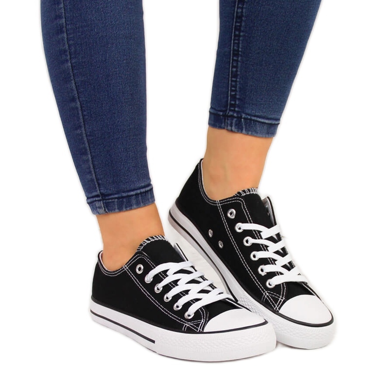 Atletico svarta låga sneakers i textil