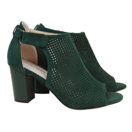 Gröna Sabatina damsandaler med kardborreband