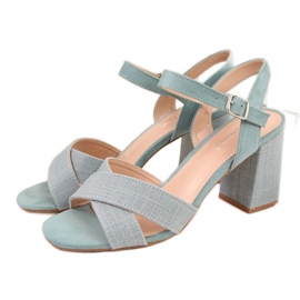 Gröna Vinceza damsandaler på stolpen