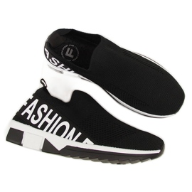 Damsportstrumpor hänger på svarta Filippo-skor